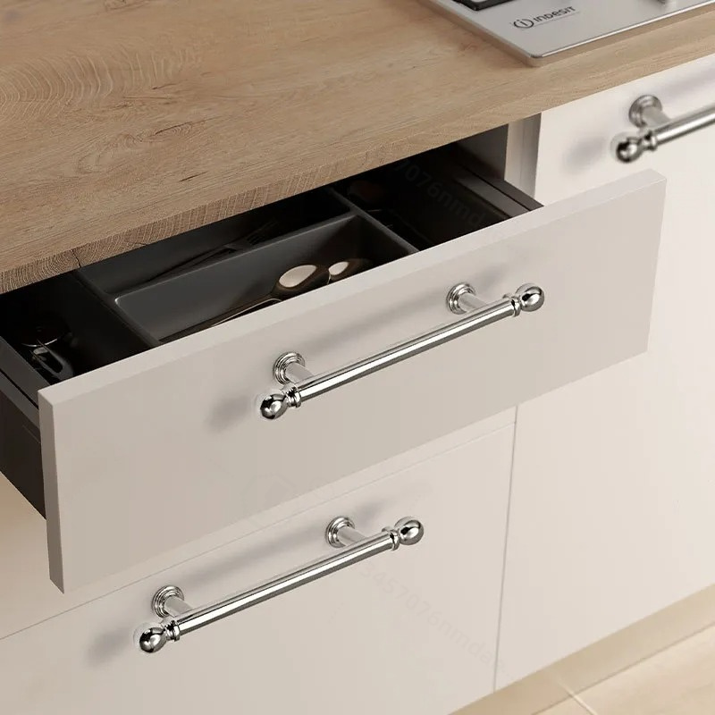 Французская хромированная ручк – обзор и цена Cabinet Handle Pull